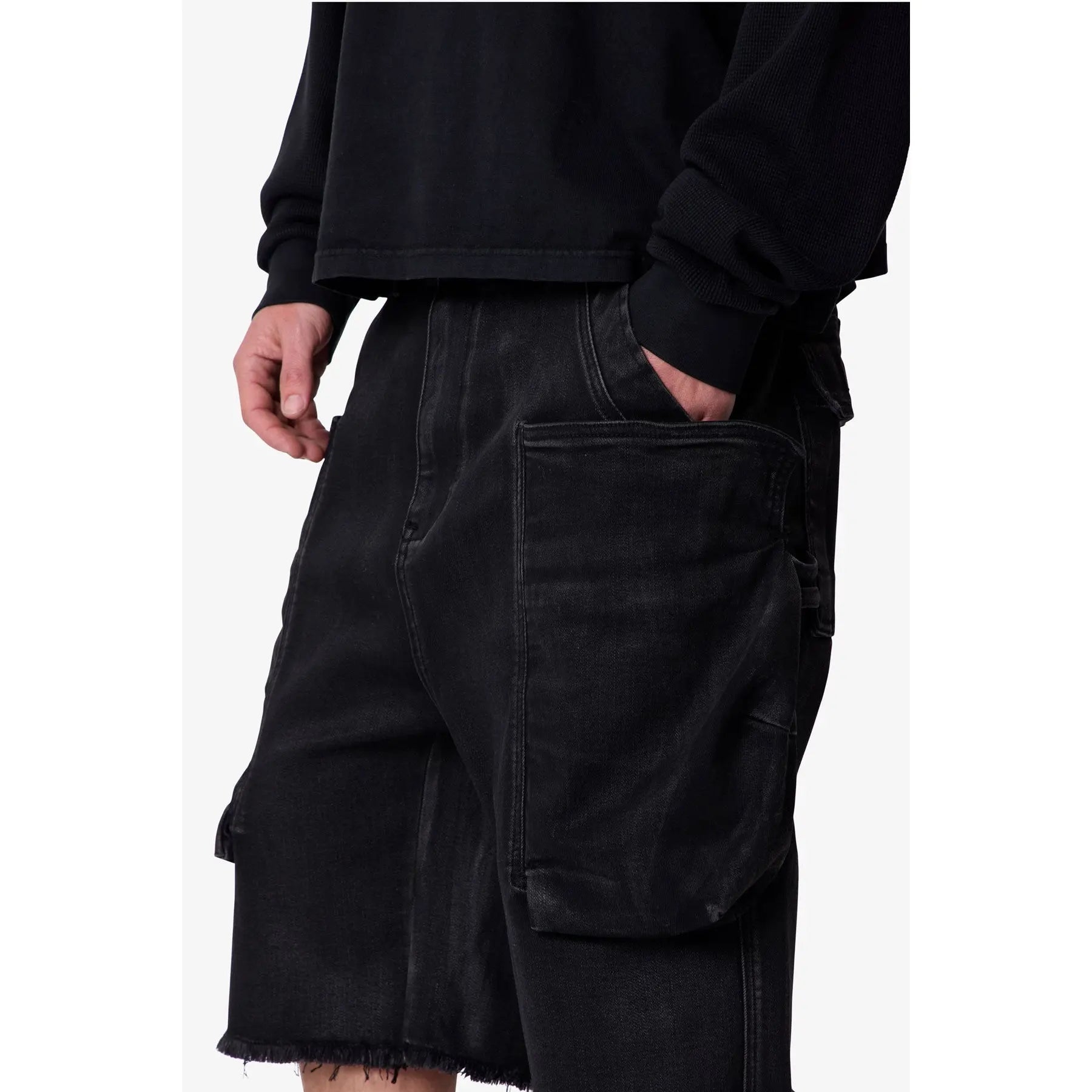 Mnml Baggy Waxed Cargo Shorts - Black
