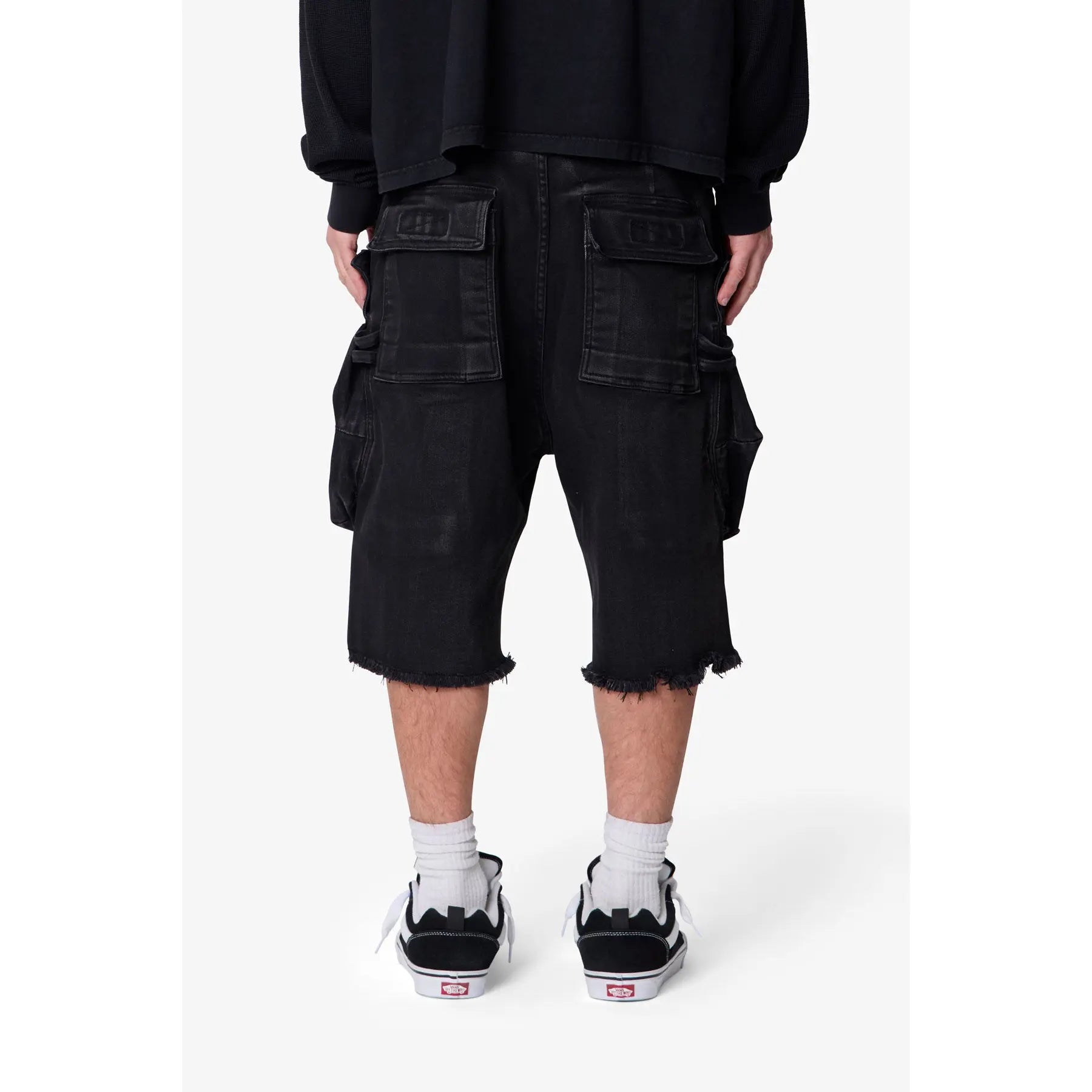 Mnml Baggy Waxed Cargo Shorts - Black